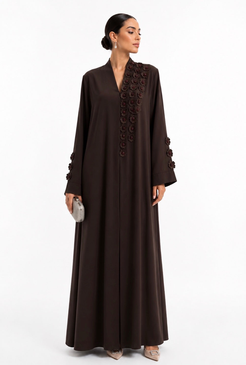 Lella in Brown
