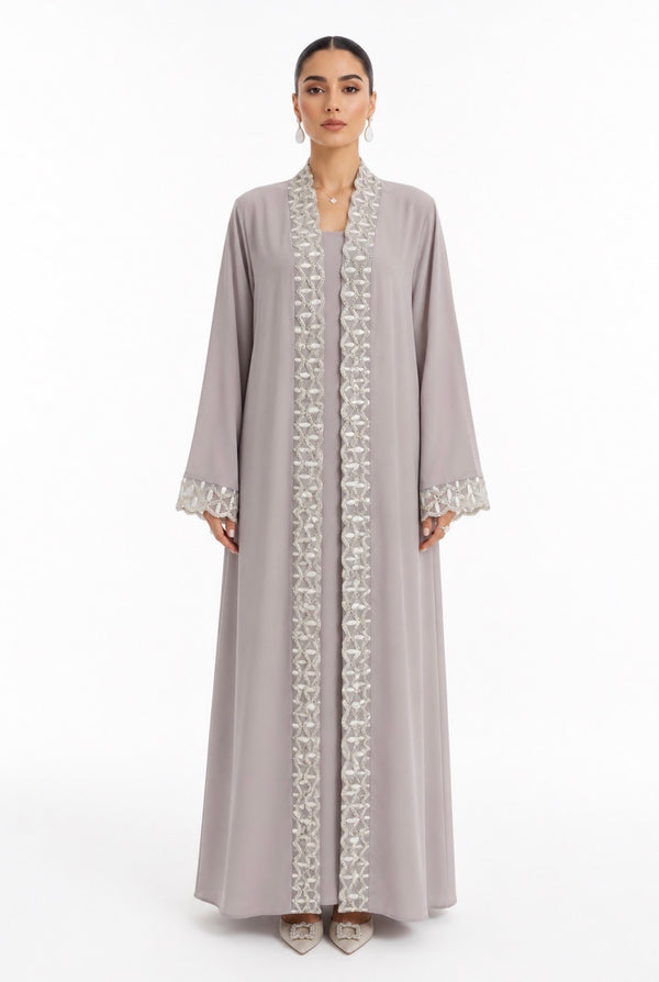 Rahaf in Beige