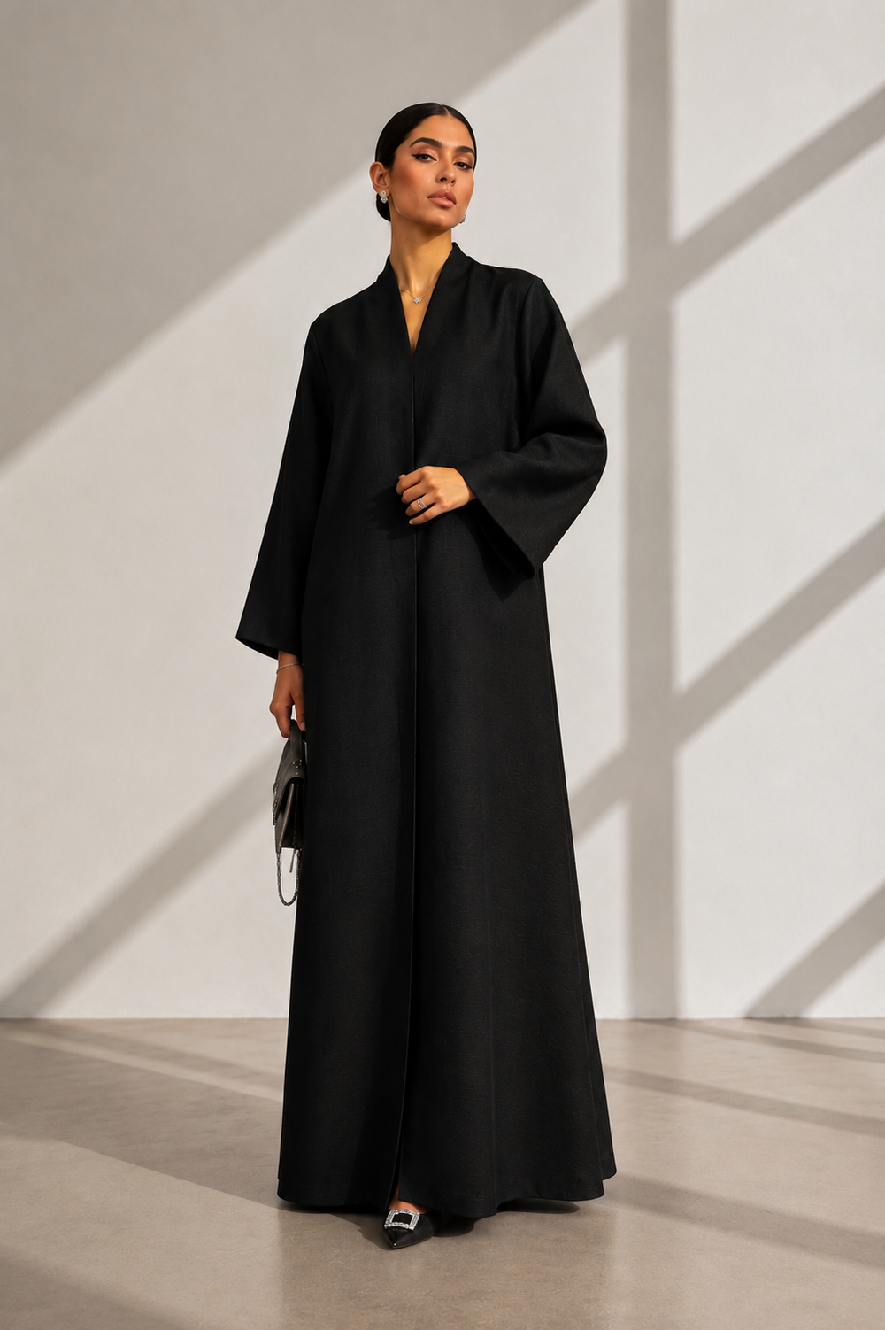 La Reine In Black