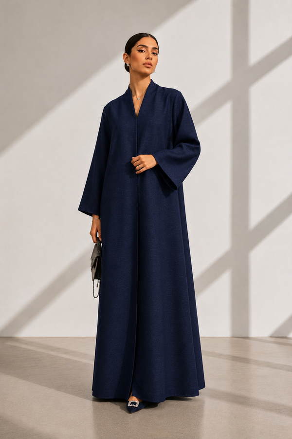 La Reine In Blue